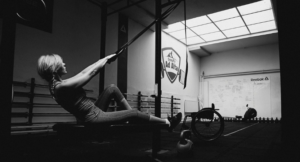 Angelika Chrapkiewicz-Gądek podczas zajęć fitness